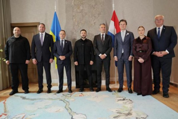 众诚速配 荷兰将向乌克兰提供价值1.75亿欧元军事援助