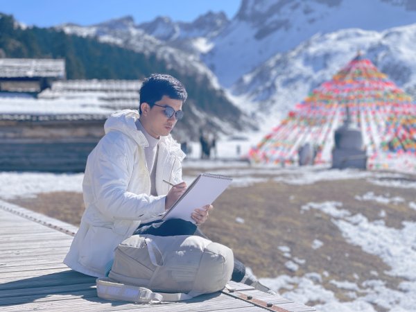 融可赢配 走读江河 记录岭南③｜画笔下的乡愁与远方：记述青年画家袁锋渊的艺术追寻